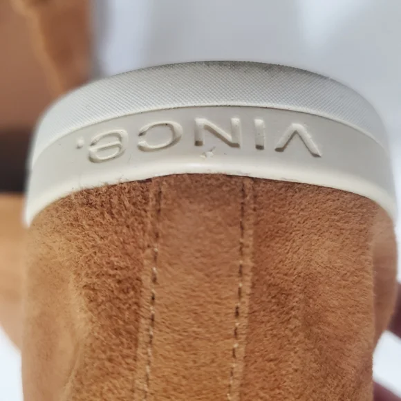 Vince Suede Shoes sz 9 New Worn Once!! - Picture 9 of 9